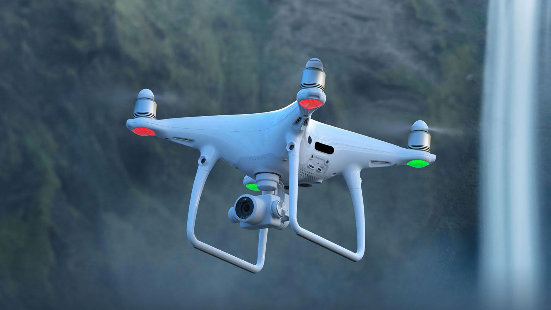 Già disponibile per la vendita il nuovo DJI Phantom 4 Pro V2.0!!!