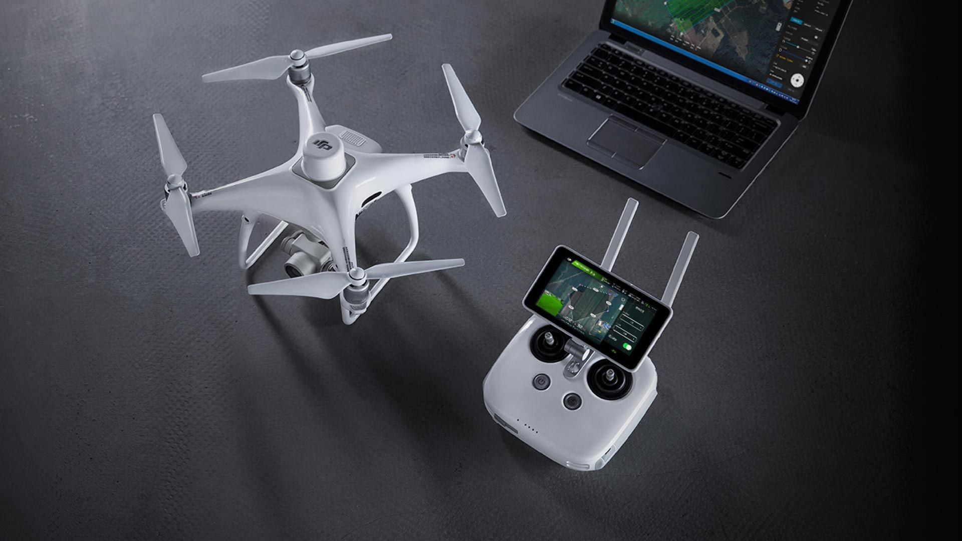 Con il DJI Phantom 4 RTK i rilievi sono precisi "al centimetro"